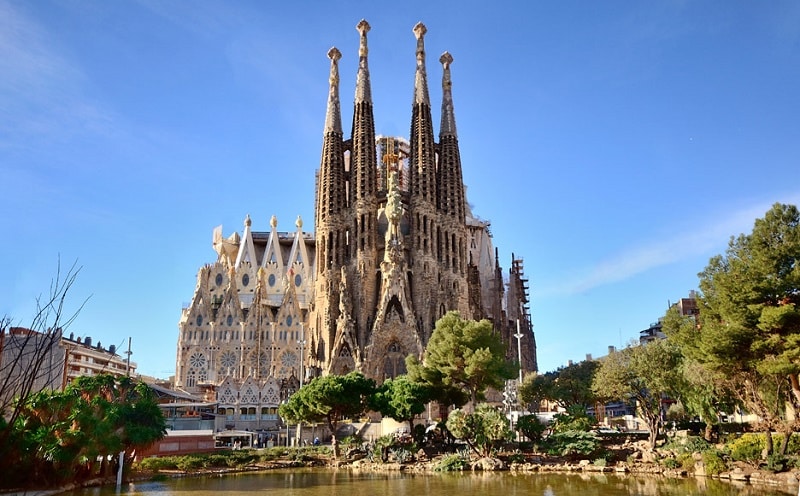 Sagrada Familia almodovar