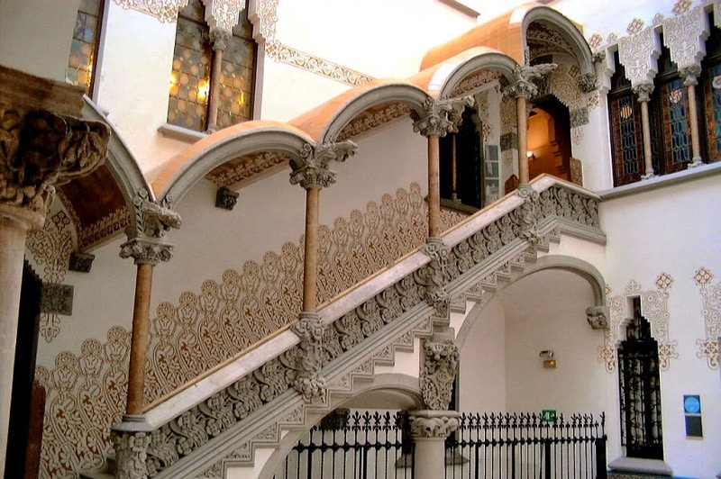 palais macaya de barcelone