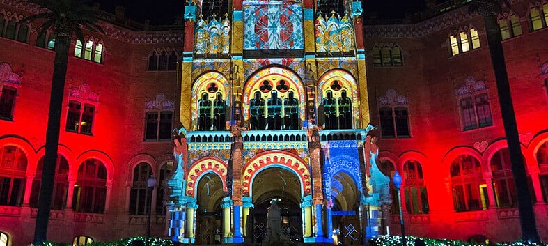 Un mapping enchanteur à l'hôpital de Sant Pau de Barcelone 4 lumière sant pau