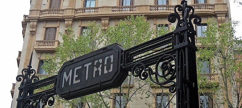 La dernière bouche de métro moderniste de Barcelone 6 dernière station métro 2 version 2 1