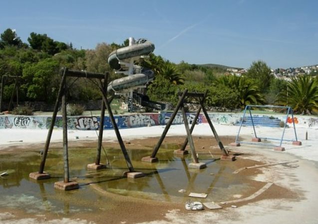 parque acuatico abandonado sitges opt