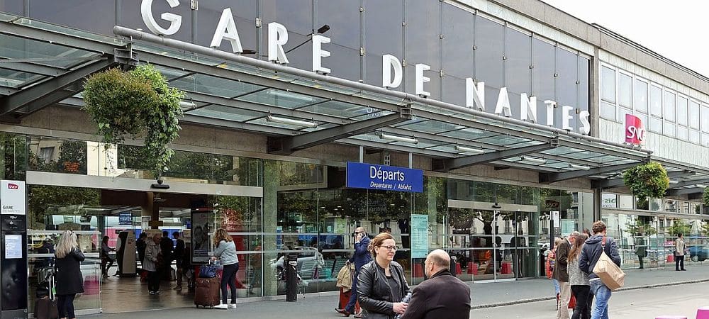 gare train
