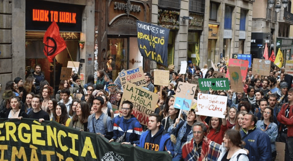 fridays for future manifestation barcelona