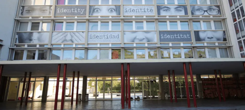 lycee-français-barcelone enseignants grève