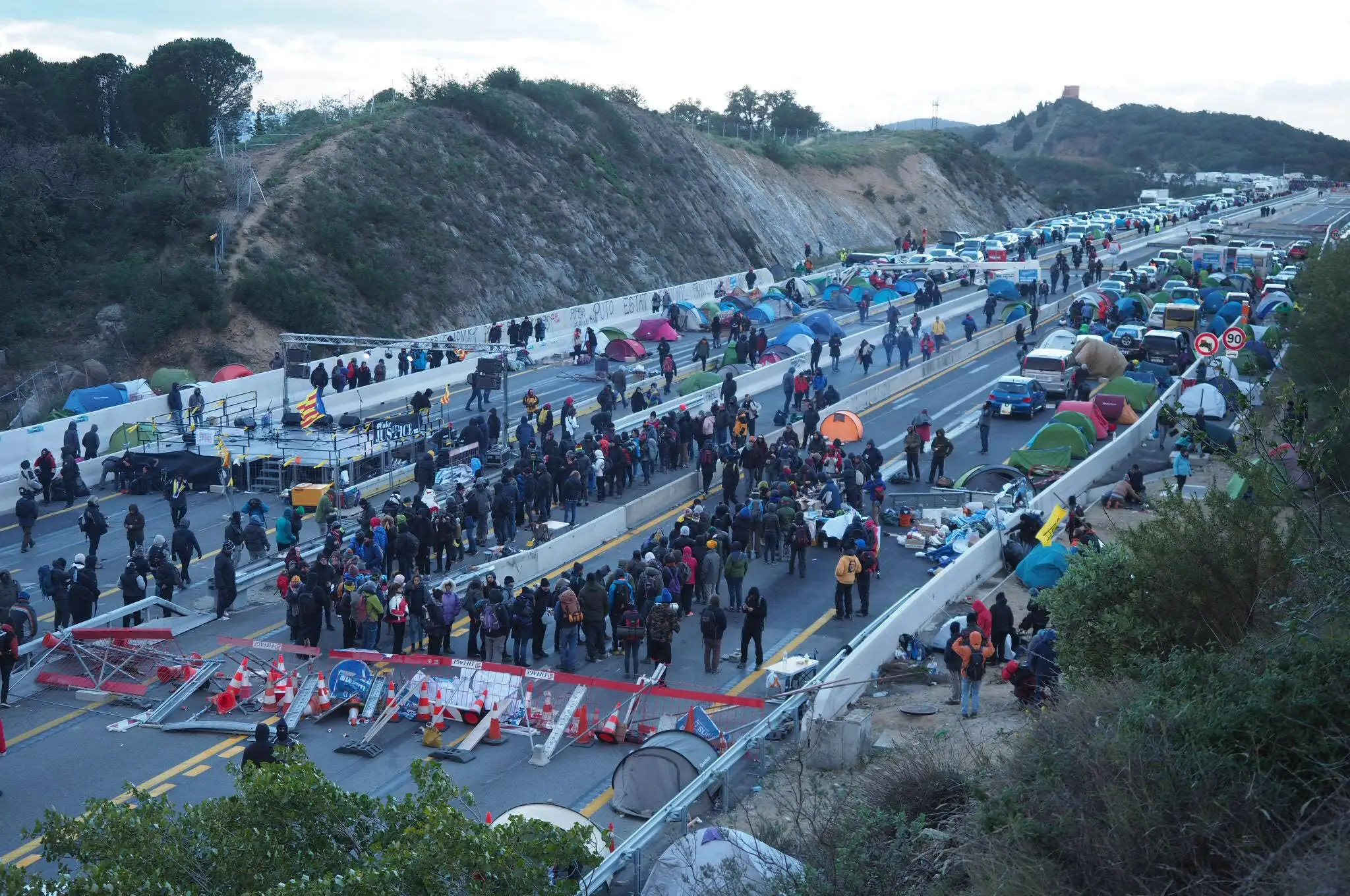 blocage frontière france espagne manifestation indépendantiste frontière