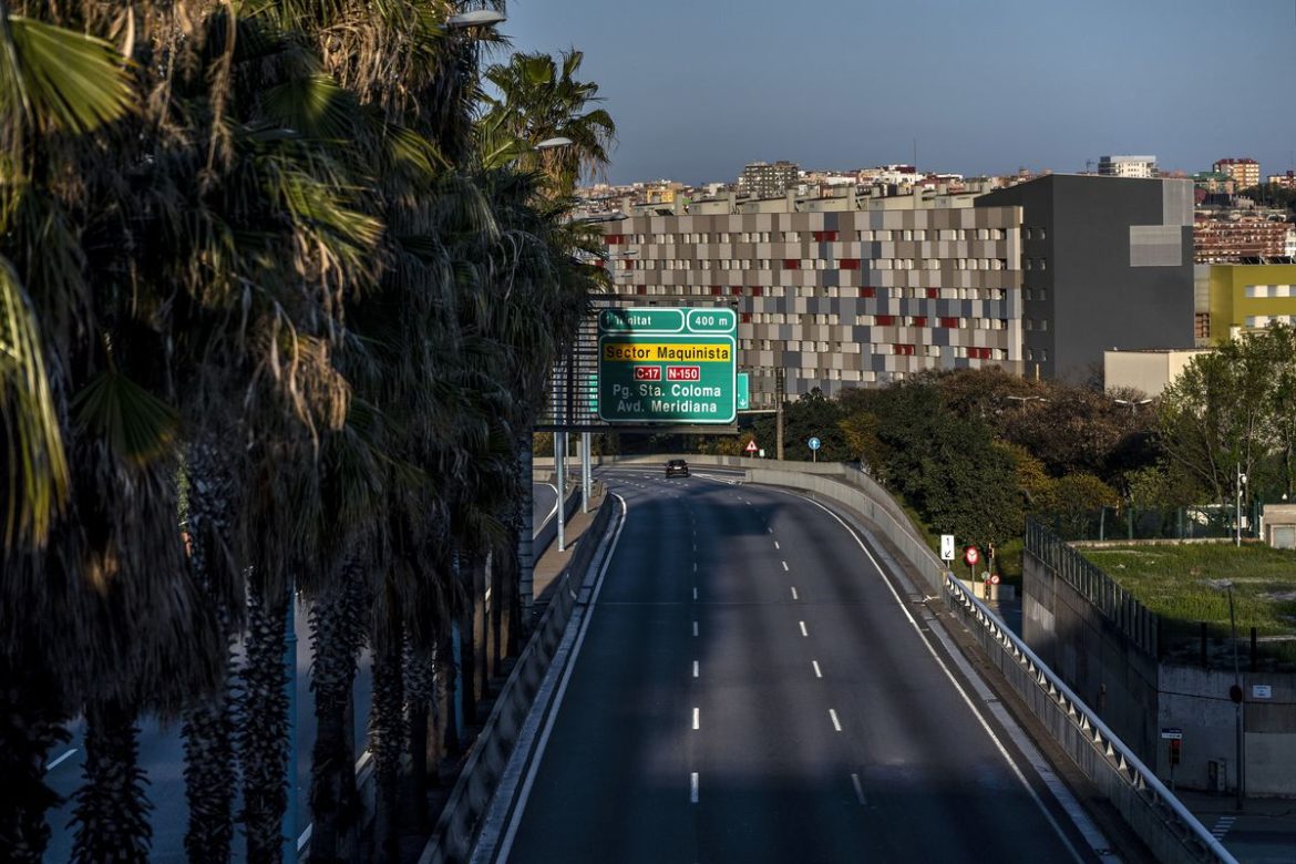 nus-de-la-trinitat-sense-gairebe-transit