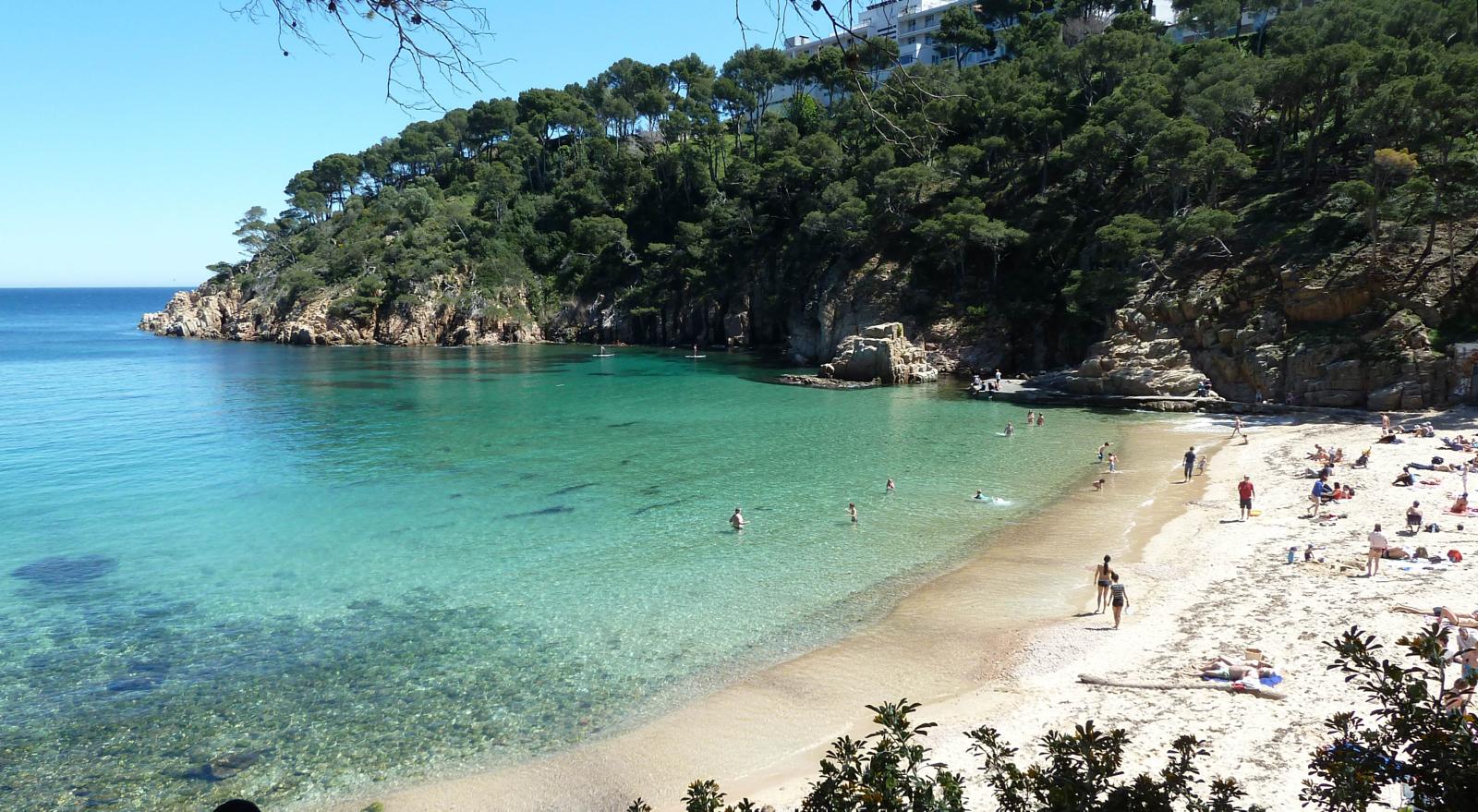 plage catalanes sable fin