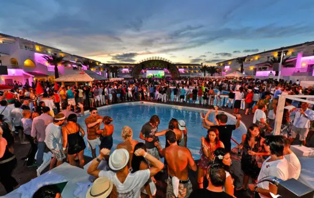 Un Barcelonais positif au Covid part faire la fête à Ibiza 4 fête ibiza baléares