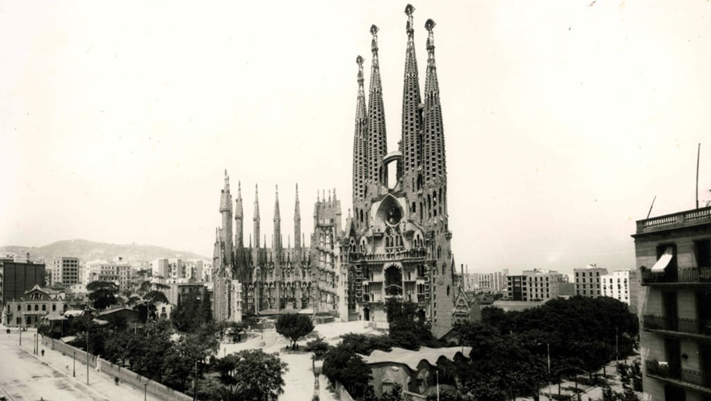 sagrada familia histoire