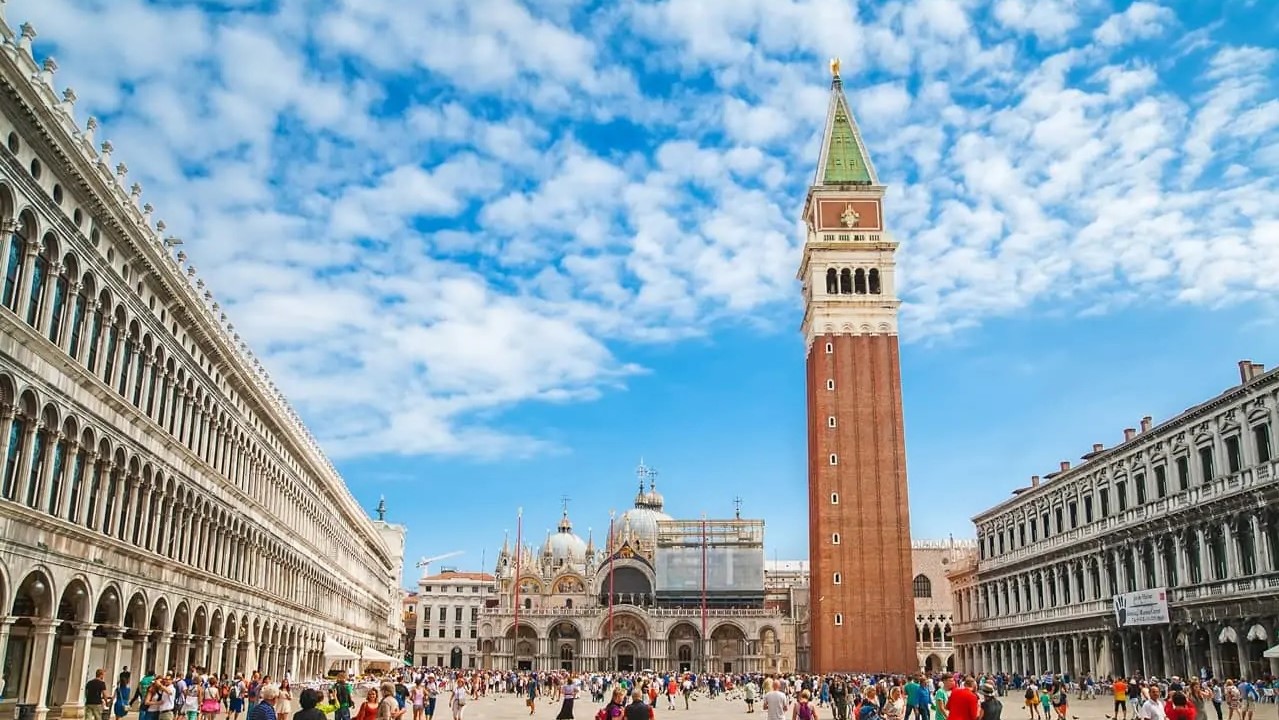 Campanile Venise Barcelone