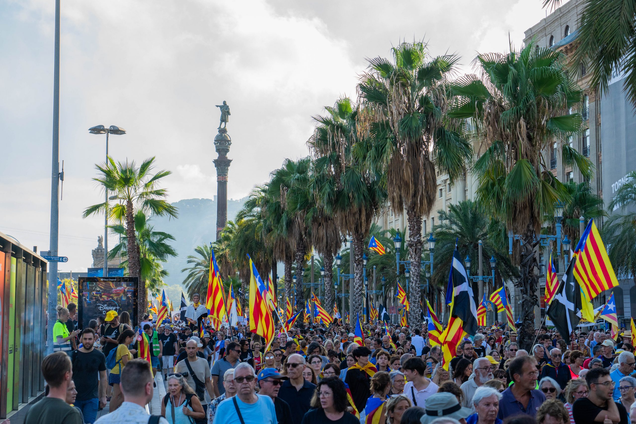 https://www.equinoxmagazine.fr/2022/09/11/diada-2022-a-barcelone-2/