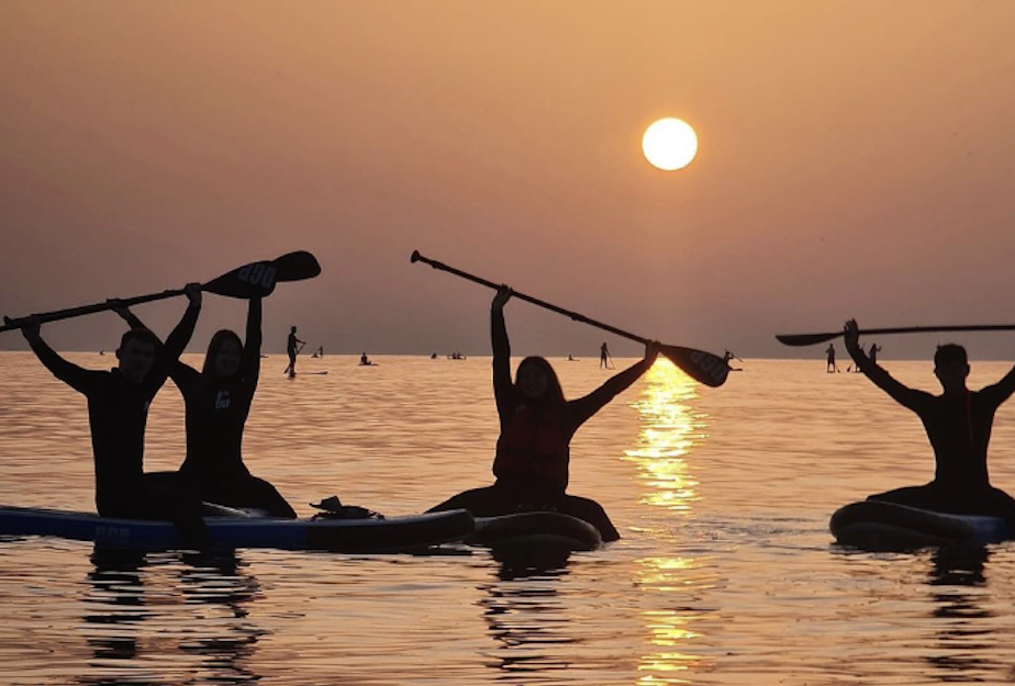 paddle surf barcelone lever du soleil