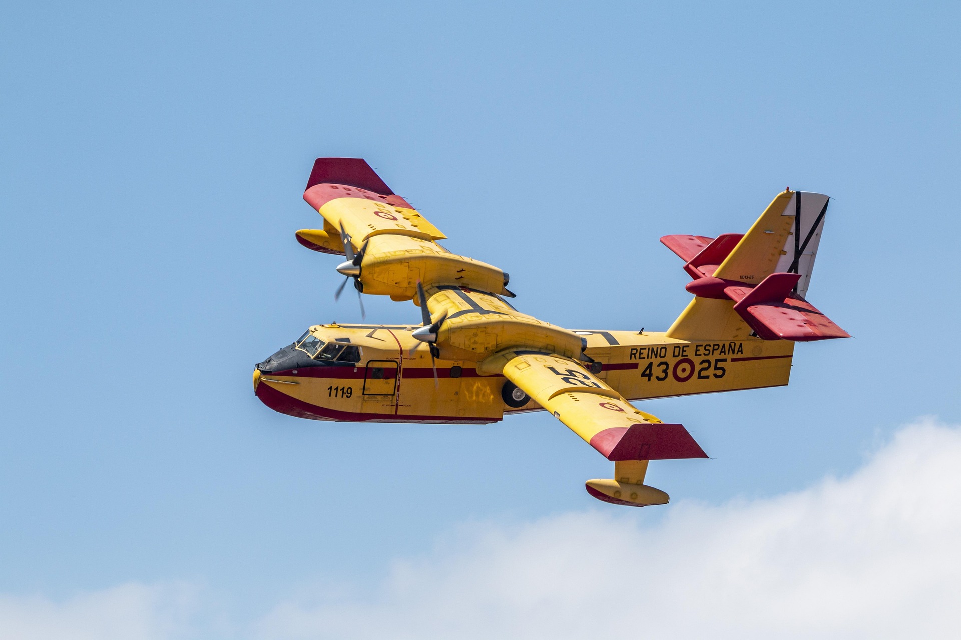 canadair 3586683 1920
