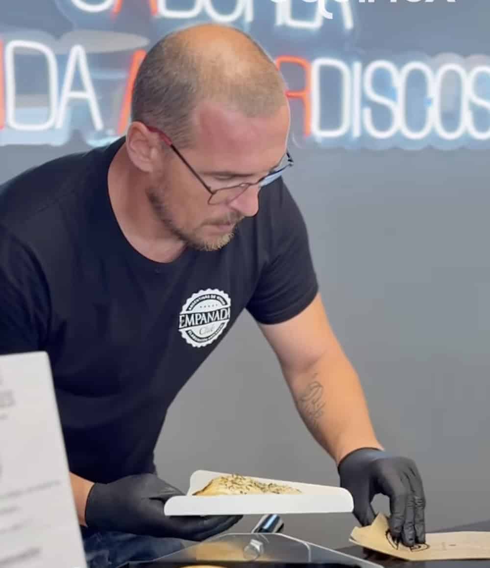 ichad trivino sert empanadas club