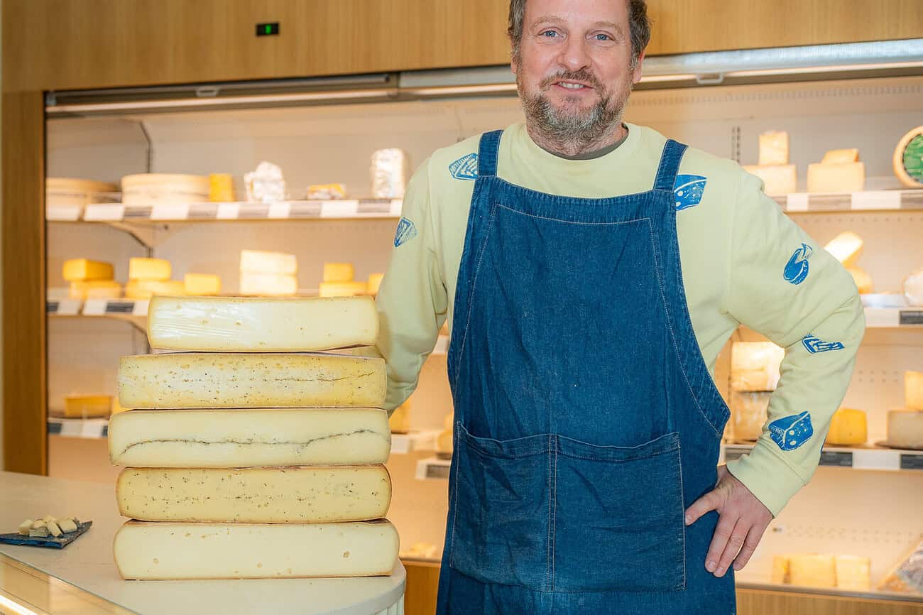Fromage artisanal français à Barcelone, service de livraison à domicile.