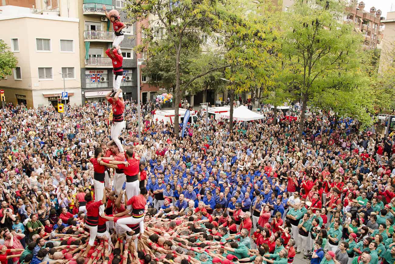 Castellers en Catalogne : quand le corps devient un outil 1 castellers catalogne