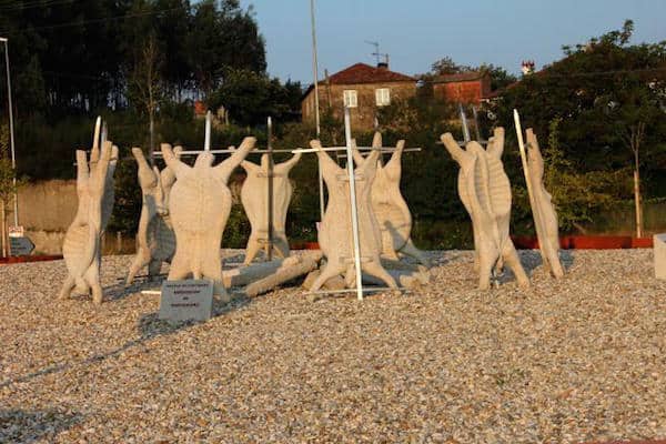 Les 10 ronds-points les plus étonnants d'Espagne 9 carneros pontevedra