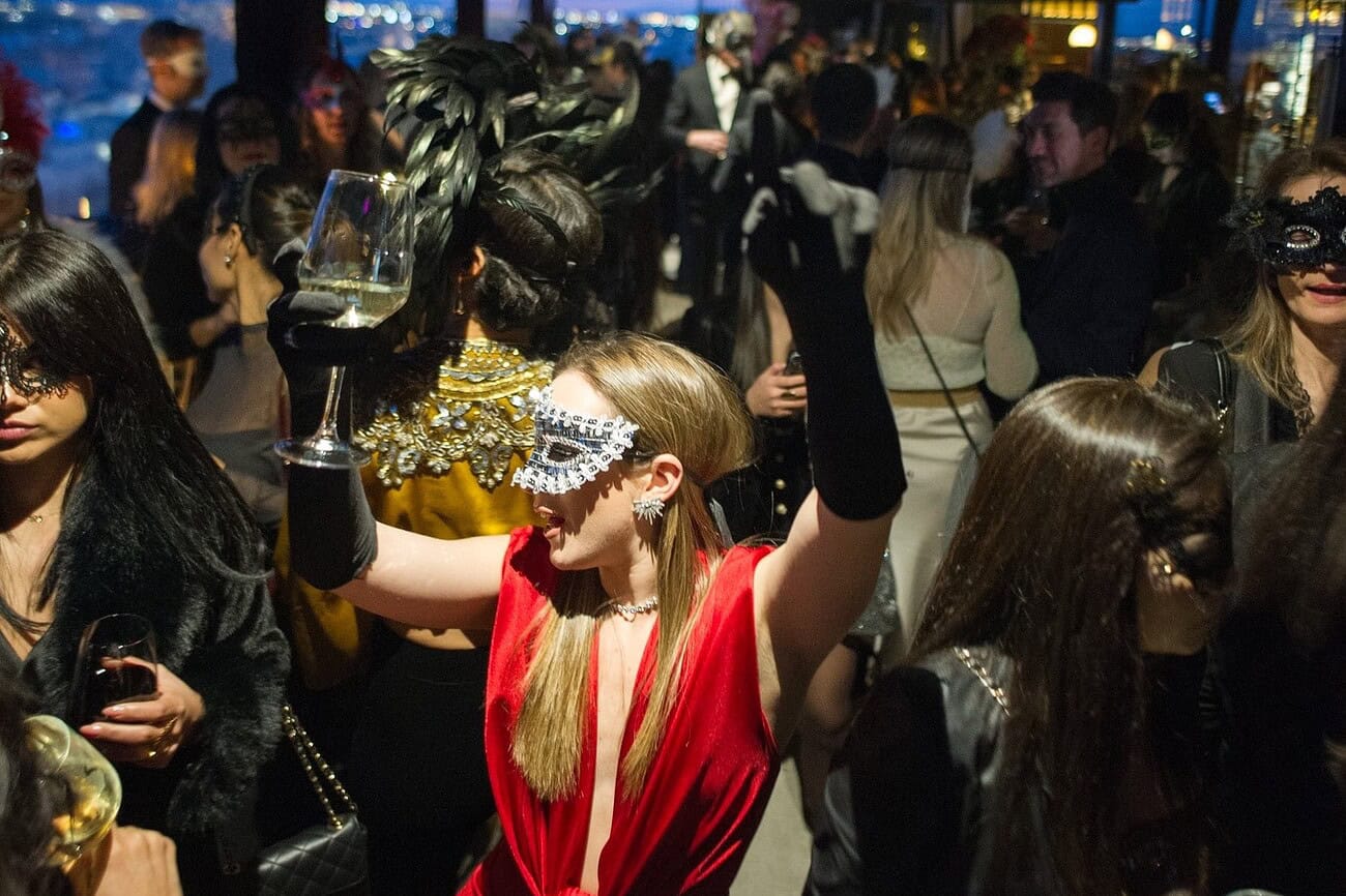 Madrid est-elle encore une fête ? 6 soirée masquée madrid