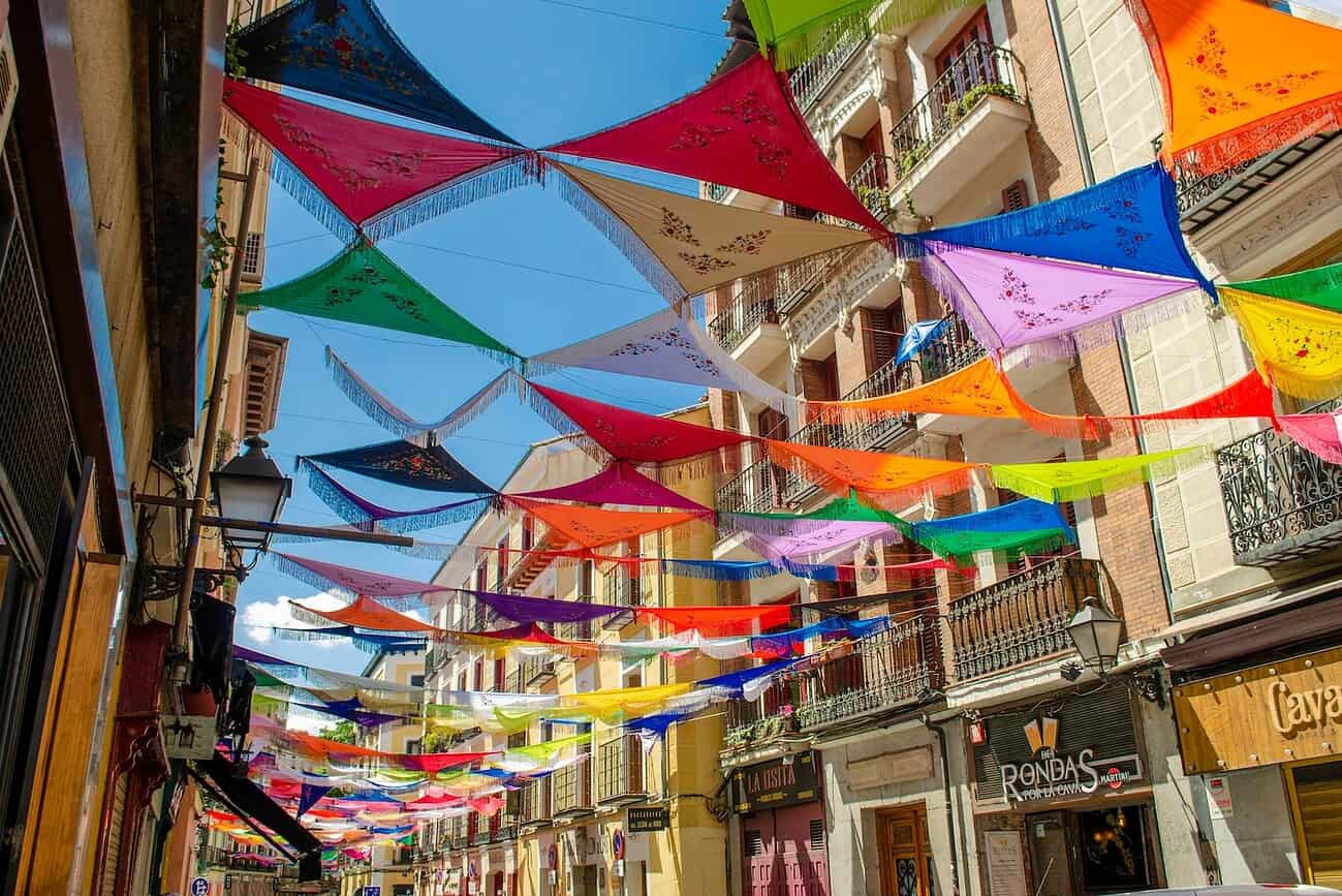 Que faire à Madrid le week-end du 24 au 26 avril 1 madrid fete fanions été