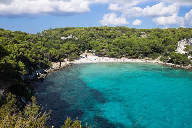 Equinox : toute l'actu de Barcelone et les bons plans de la ville 18 plage minorque menorca espagne