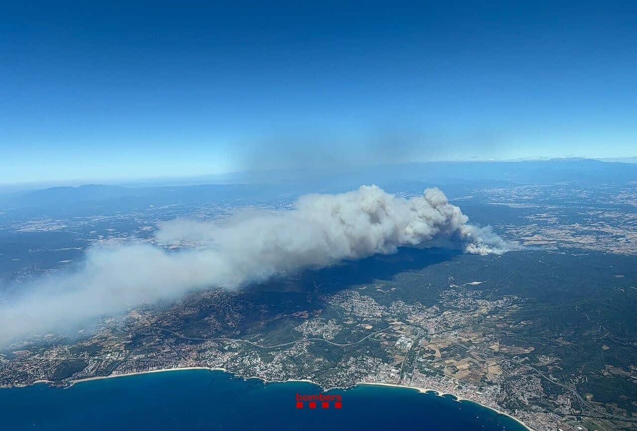 Incendie sur la Costa Brava : les autorités demandent de reporter les séjours 1 incendie costa brava