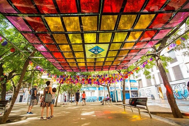 Equinox : toute l'actu de Barcelone et les bons plans de la ville 18 decor fete de gracia barcelone