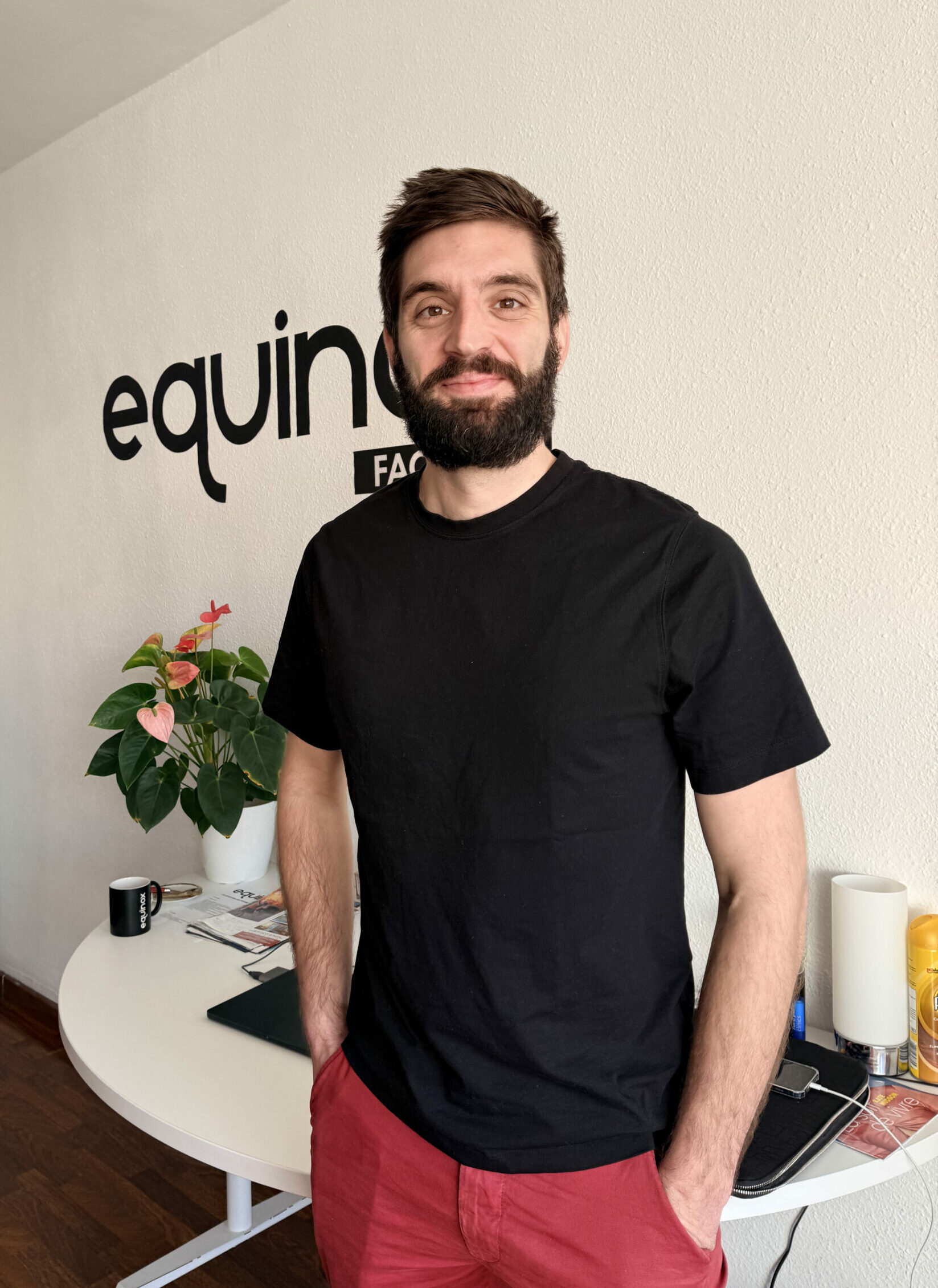Equinox Barcelone & Madrid : qui sommes-nous ? 14 Max Rey, responsable administratif chez Equinox