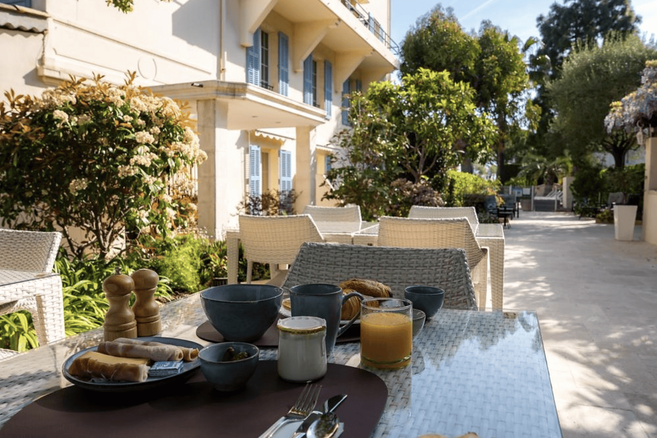 Ombre et rangement malins pour balcon et terrasse 2 Screenshot 2026 08 11 at 13.19.28