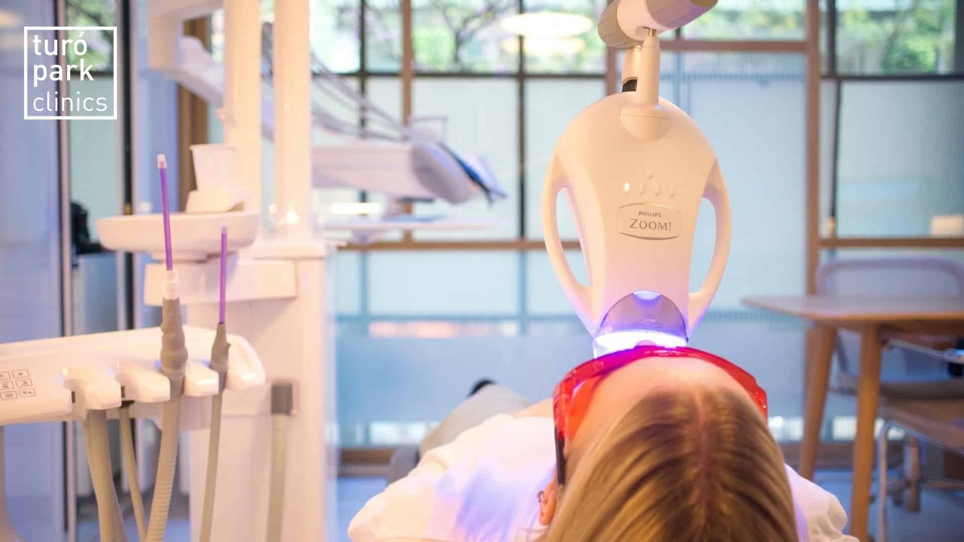 Dentiste à Barcelone : des soins dentaires personnalisés en français depuis 2017 3 cabinet dentaire barcelone