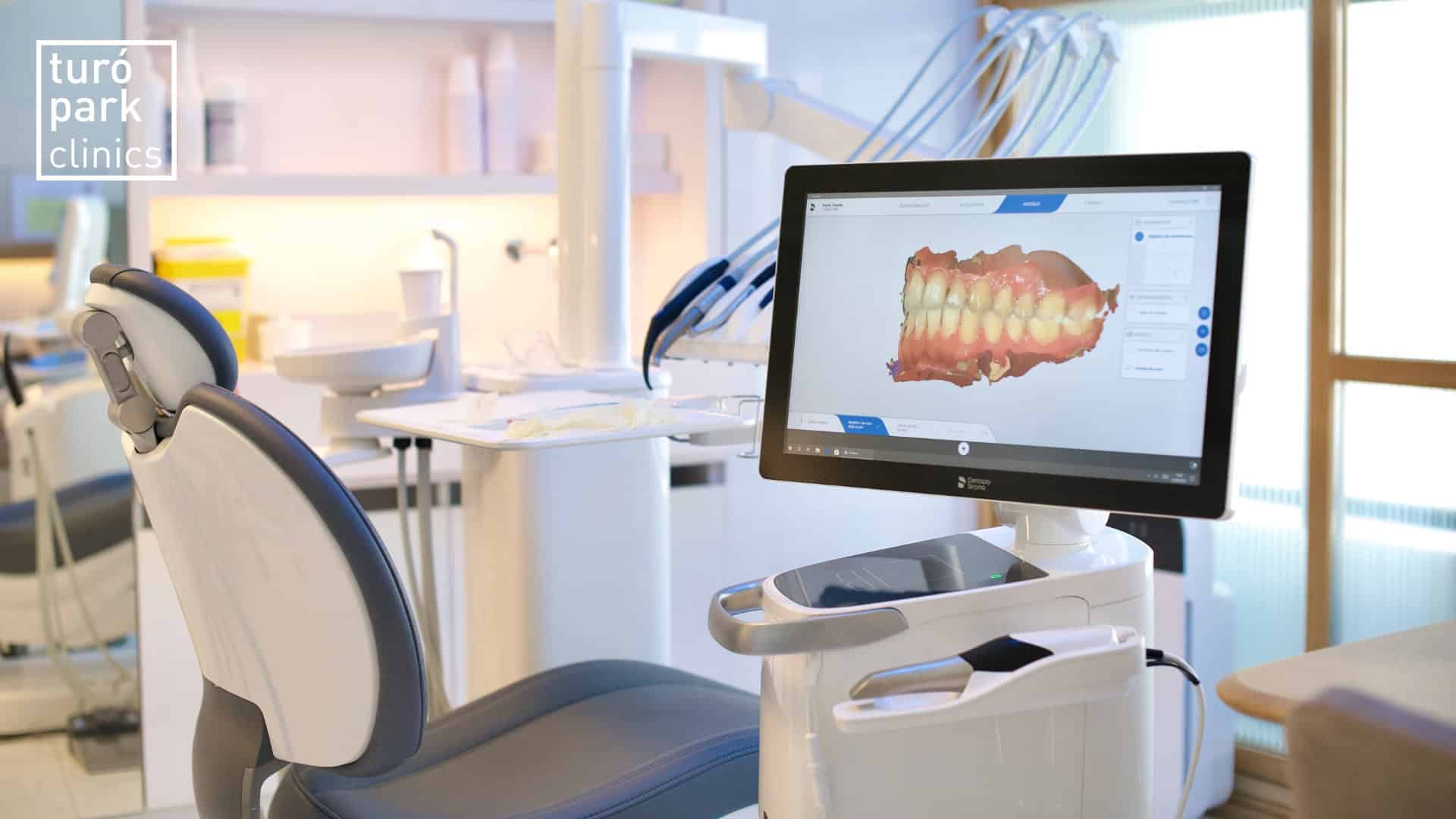 Dentiste à Barcelone : des soins dentaires personnalisés en français depuis 2017 2 cabinet dentaire francophone barcelone