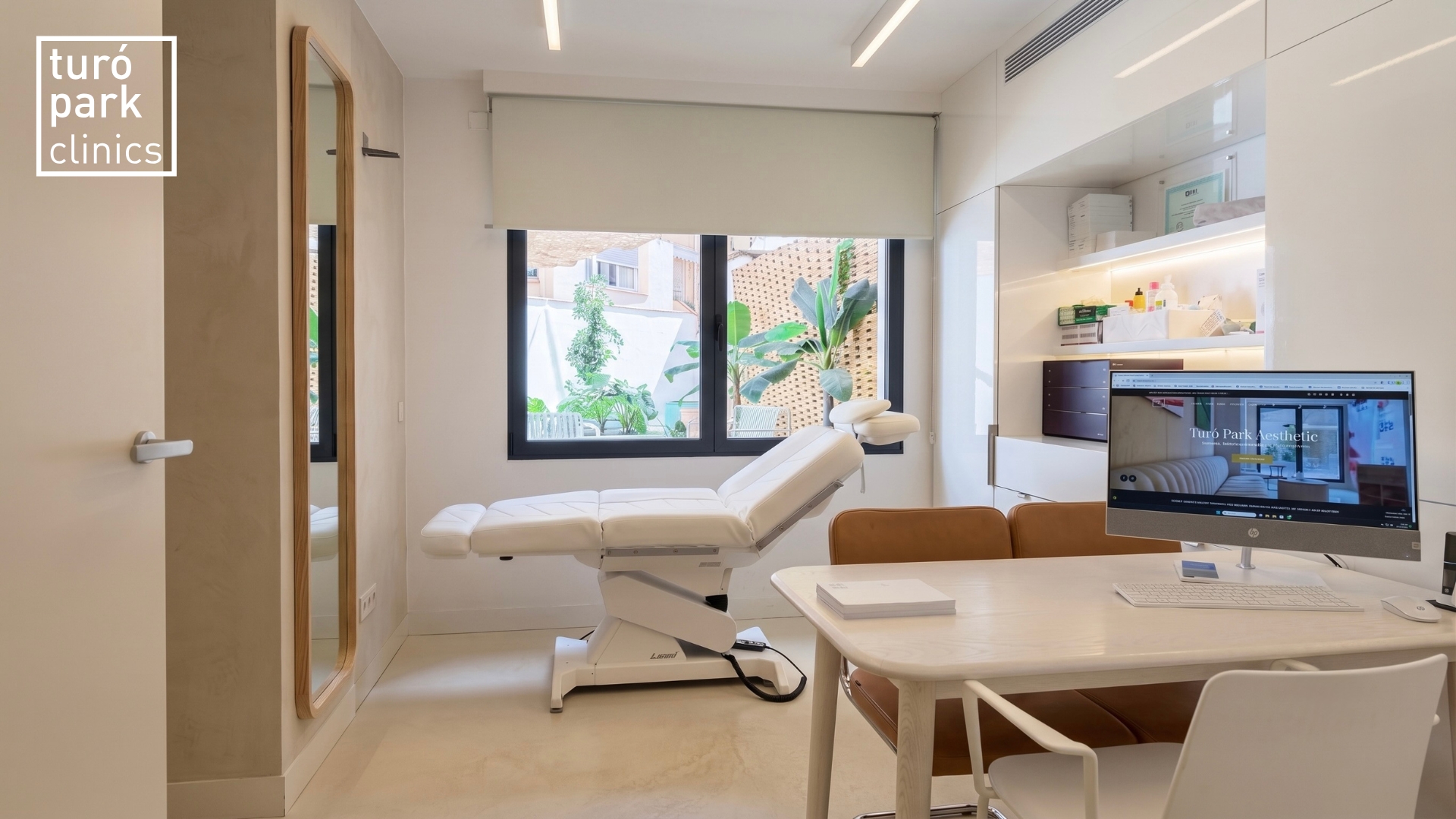 À Barcelone, une clinique francophone mise sur la prévention et les soins dermatologiques spécialisés 1 consultation dermatologie barcelone