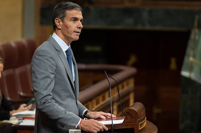 pedro sanchez photo moncloa